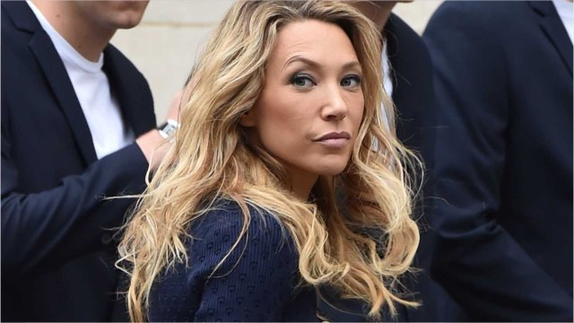 FEMME ACTUELLE - Laura Smet dévoile un cliché souvenir émouvant avec son père Johnny Hallyday