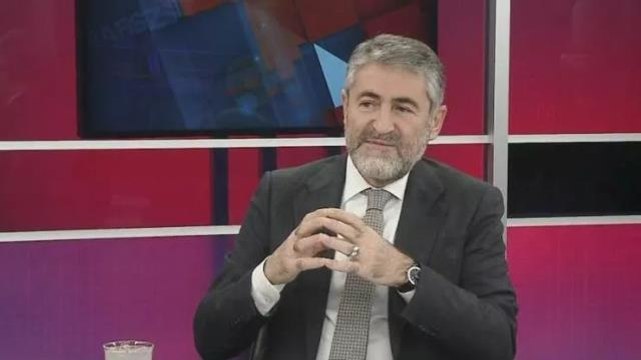 Son Dakika! Bakan Nebati'den Dolar neden yükseliyor? sorusuna yanıt: Yavaş yavaş dengeye girecek