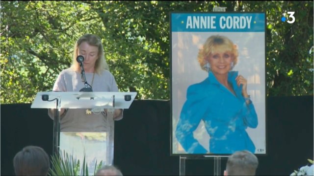 FEMME ACTUELLE - Obsèques d’Annie Cordy : l’hommage bouleversant de sa nièce Michèle Lebon