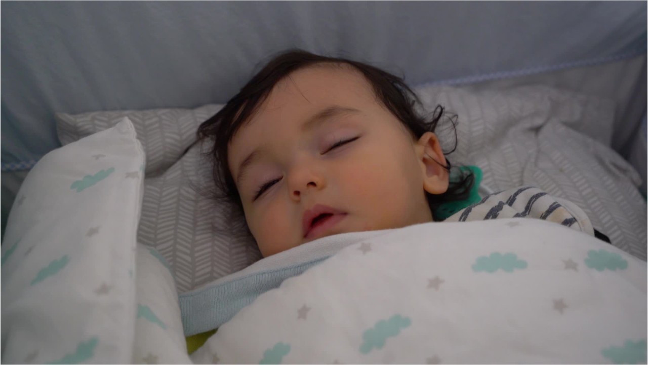 10 Trucs Efficaces Pour Aider Bebe A Faire Ses Nuits Femme Actuelle Le Mag