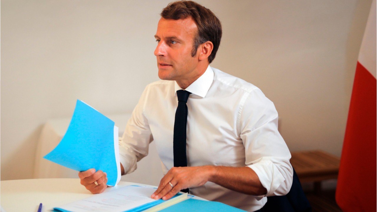 FEMME ACTUELLE - Emmanuel Macron : boxe, running, travail, plage... son emploi du temps millimétré à Bregançon