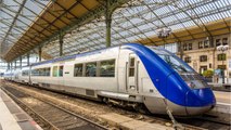 FEMME ACTUELLE -Un TGV s'arrête pour débarquer un passager qui refusait de porter un masque