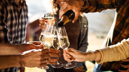 The Best Champagne to Buy Right Now, According to the Bubbly Experts