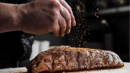 Cuisine Actuelle - Quand faut-il assaisonner la viande ?