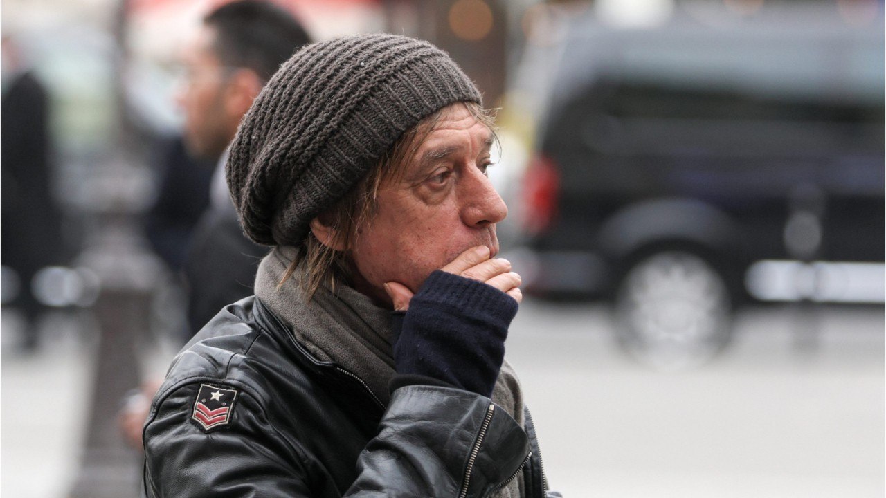 FEMME ACTUELLE - Jean-Louis Aubert hospitalisé : son entourage donne des nouvelles du chanteur