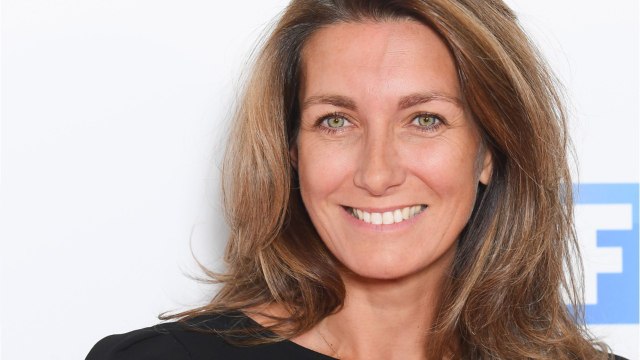 FEMME ACTUELLE : Anne-Claire Coudray révèle avoir suivi une thérapie après une rupture amoureuse