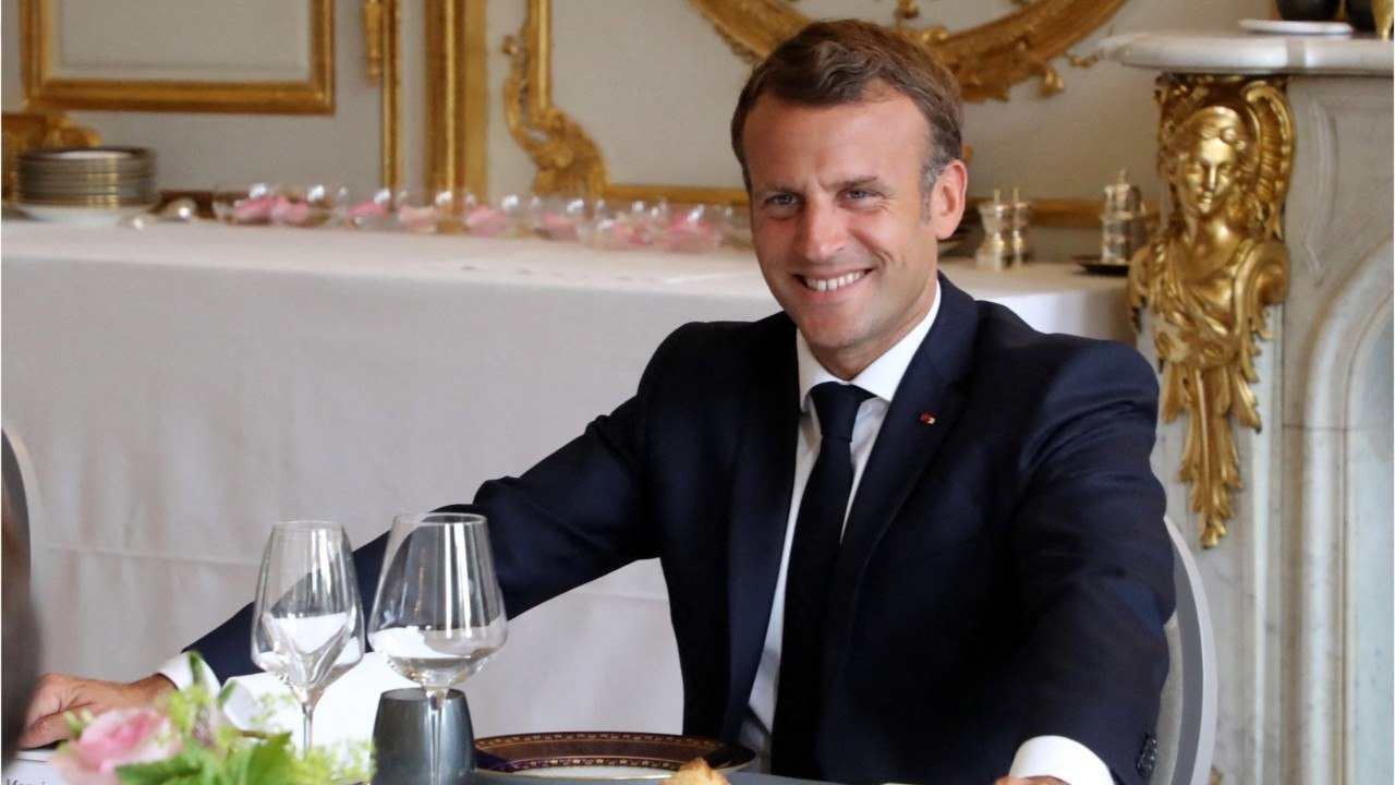 FEMME ACTUELLE - “On s’est bourré la gueule au pastis” : la soirée arrosée d'Emmanuel Macron
