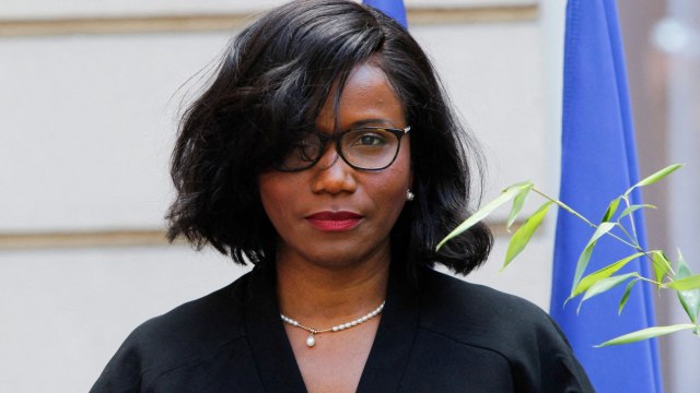 FEMME ACTUELLE - Elisabeth Moreno : ce drame familial qui a bouleversé son enfance