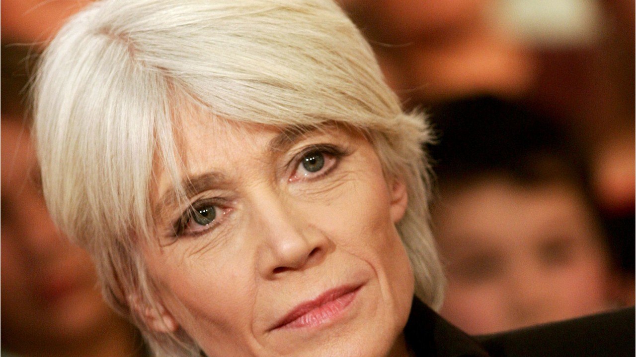 FEMME ACTUELLE - Thomas Dutronc se confie sur l’état de santé de sa mère Françoise Hardy : “sa vie est pénible”