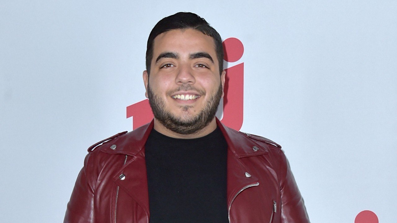 FEMME ACTUELLE - Jaja (“Les Anges”, “Secret Story”) : 27 kilos en moins, il dévoile une photo “avec ses vergetures et sa peau flasque”