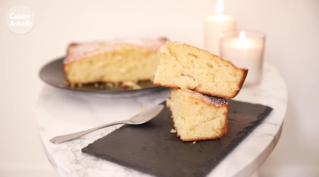 CUISINE ACTUELLE - Qu'est-ce qu'on mange ce soir ? Un gâteau au yaourt à l'amande
