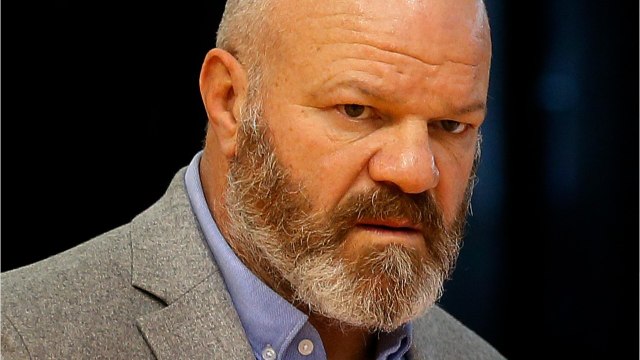 FEMME ACTUELLE - Echange Vif Entre Emmanuel Macron Et Philippe Etchebest, Inquiet Pour Les Restaurateurs : On Va Se Parler Tous Franchement !