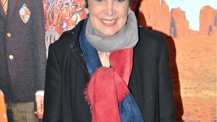 FEMME ACTUELLE - Catherine Laborde raconte son combat terrible contre la maladie : "Je ne renonce pas"