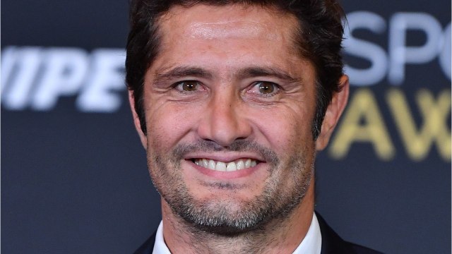 FEMME ACTUELLE - “Tu es une grosse merde” : Bixente Lizarazu se moque de Yann Barthès qui ne veut faire pas de sport