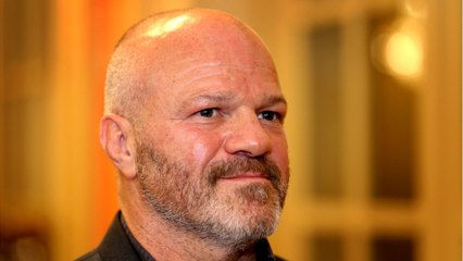 FEMME ACTUELLE - Philippe Etchebest choqué par l'âge d'un candidat dans "Cauchemar en cuisine"