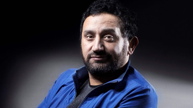 FEMME ACTUELLE - Cyril Hanouna : son père médecin a contracté le coronavirus