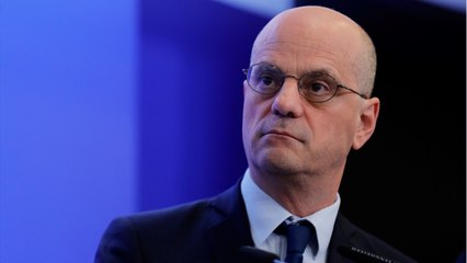 FEMME ACTUELLE - Confinement : les vacances d'été sont-elles vraiment reportées ?