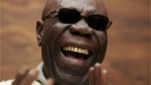 FEMME ACTUELLE - Coronavirus : le musicien Manu Dibango est mort des suites du covid-19