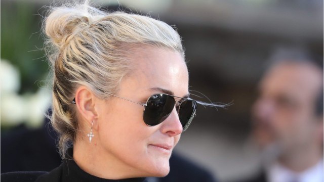 FEMME ACTUELLE - Séparée de Pascal Balland à cause du coronavirus, Laeticia Hallyday prend la parole sur Instagram