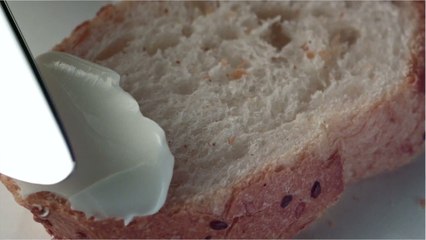 Découvrez comment préparer du beurre maison en 3 étapes