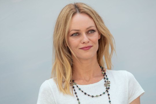 C'est choquant : Vanessa Paradis s'exprime après le décès de Karl Lagerfeld