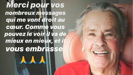 FEMME ACTUELLE - Photo - Alain Delon : son fils dévoile un cliché de sa convalescence