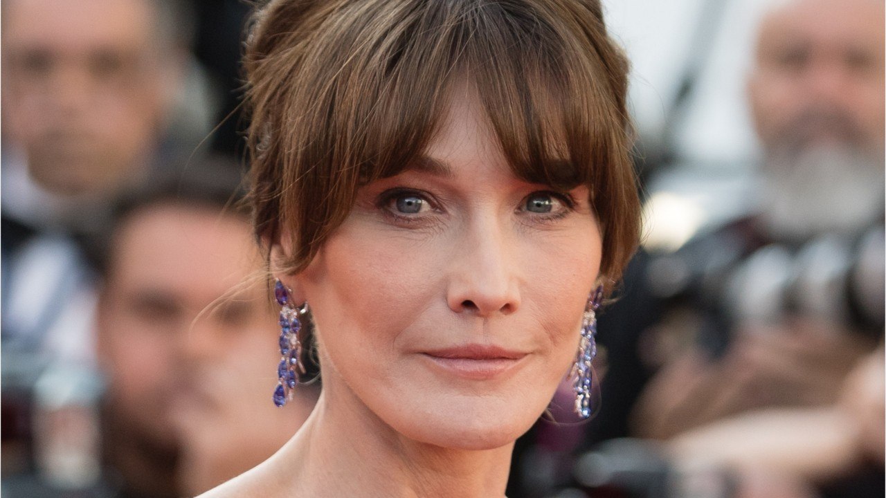 FEMME ACTUELLE - Carla Bruni, maman comblée : Nicolas Sarkozy et leur fille Giulia inséparables