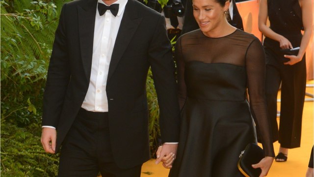 FEMME ACTUELLE - Meghan Markle et Harry en vacances à Nice : ils ont été logés par une star... qui prend leur défense !