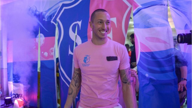 FEMME ACTUELLE - 5 choses à savoir sur Frederick Bousquet