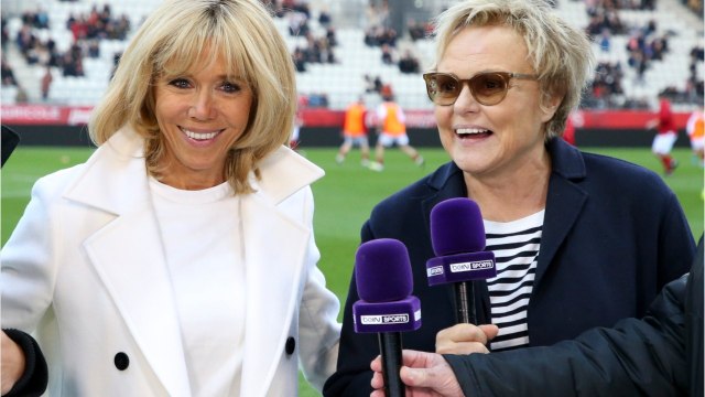 FEMME ACTUELLE - Brigitte Macron : huée au stade de Reims, elle reçoit une lettre d'excuse d'un collégien
