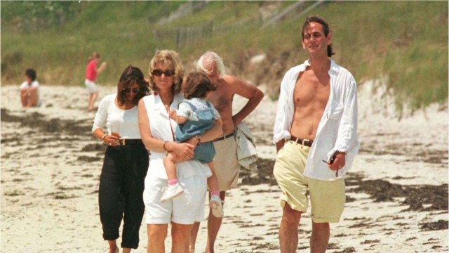 FEMME ACTUELLE - Nouveau drame chez les Kennedy : la petite-fille de Bobby Kennedy, Saoirse, retrouvée morte à 22 ans