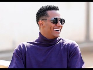 محمد رمضان يعمل الصح مع هاني نجيب..   قاله اعمل نفسك صاحبي