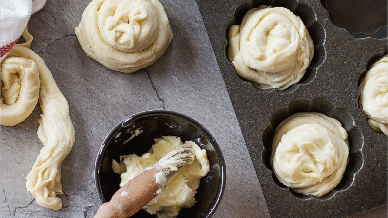 FEMME ACTUELLE - Faut-il beurrer un moule en silicone ?