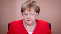 FEMME ACTUELLE - Angela Merkel prise de tremblements incontrôlables lors d’une cérémonie : inquiétude sur son état de santé