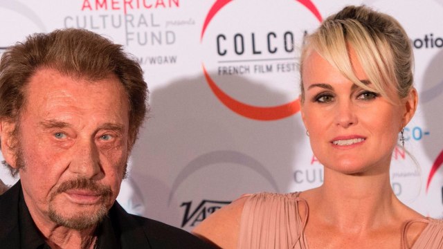 FEMME ACTUELLE - Laeticia Hallyday “like” un message d’insultes contre David Hallyday et Laura Smet