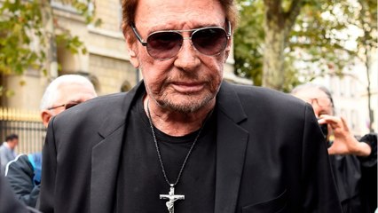 FEMME ACTUELLE - Johnny Hallyday et ses lignes de coke : l'étonnante anecdote de son attachée de presse