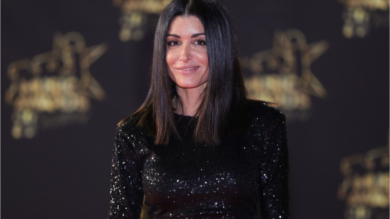 FEMME ACTUELLE - Jenifer : son ex se glisse dans le public lors de son concert à Paris