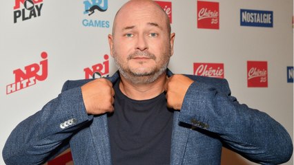 FEMME ACTUELLE - Cauet raconte la mort de sa mère quand il avait 10 ans et sa réaction de petit garçon