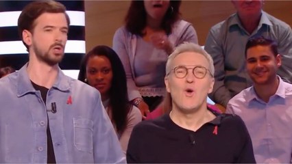 Femme Actuelle - Renaud : une blague sur le chanteur met Laurent Ruquier mal à l'aise