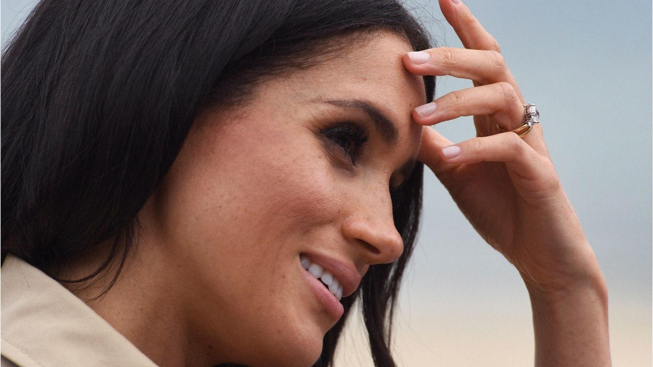 FEMME ACTUELLE - L'accouchement de Meghan Markle imminent ? L'arrivée d'un proche sème le doute
