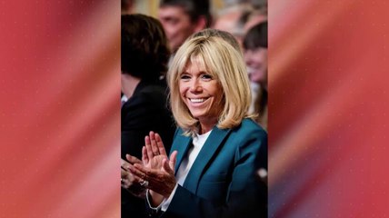 FEMME ACTUELLE - Brigitte Macron s'éclate avec Pascal Obispo et Dany Boon à l'anniversaire de Line Renaud
