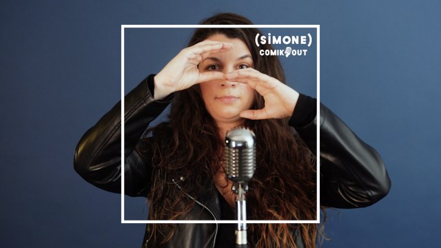 SIMONE : Le Comik Out de Klaire Fait Grr