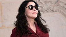 FEMME ACTUELLE - Monica Bellucci, chic et sexy dans un trench en cuir