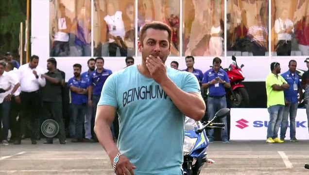 WOW! Katrina's GOLD Bracelet & More ... EXPENSIVE Gifts Salman Khan Got On His Birthday 2021