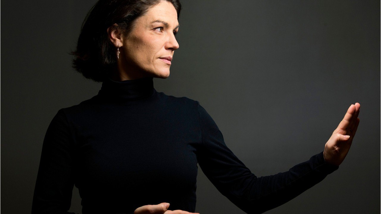 FEMME ACTUELLE - Gilets jaunes : la polémique sur le salaire hallucinant de Chantal Jouanno qui l'a fait renoncer au pilotage du grand débat national