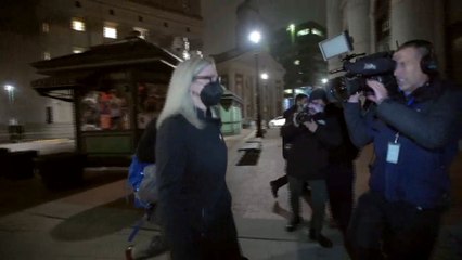 Maxwell, culpable de tráfico de sexo con menores