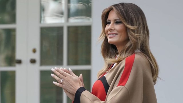 FEMME ACTUELLE - Melania Trump moquée par les internautes après avoir dévoilé ses décorations de Noël