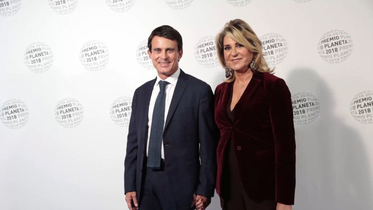 FEMME ACTUELLE - Manuel Valls : il officialise sa relation avec la riche héritière catalane Susana Gallardo