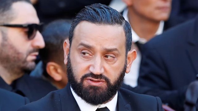 FEMME ACTUELLE - Balance ton post : Christine Kelly critique Cyril Hanouna en croyant son micro coupé