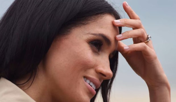 FEMME ACTUELLE - Meghan Markle : ses astuces secrètes confiées par son coiffeur pour des cheveux sublimes